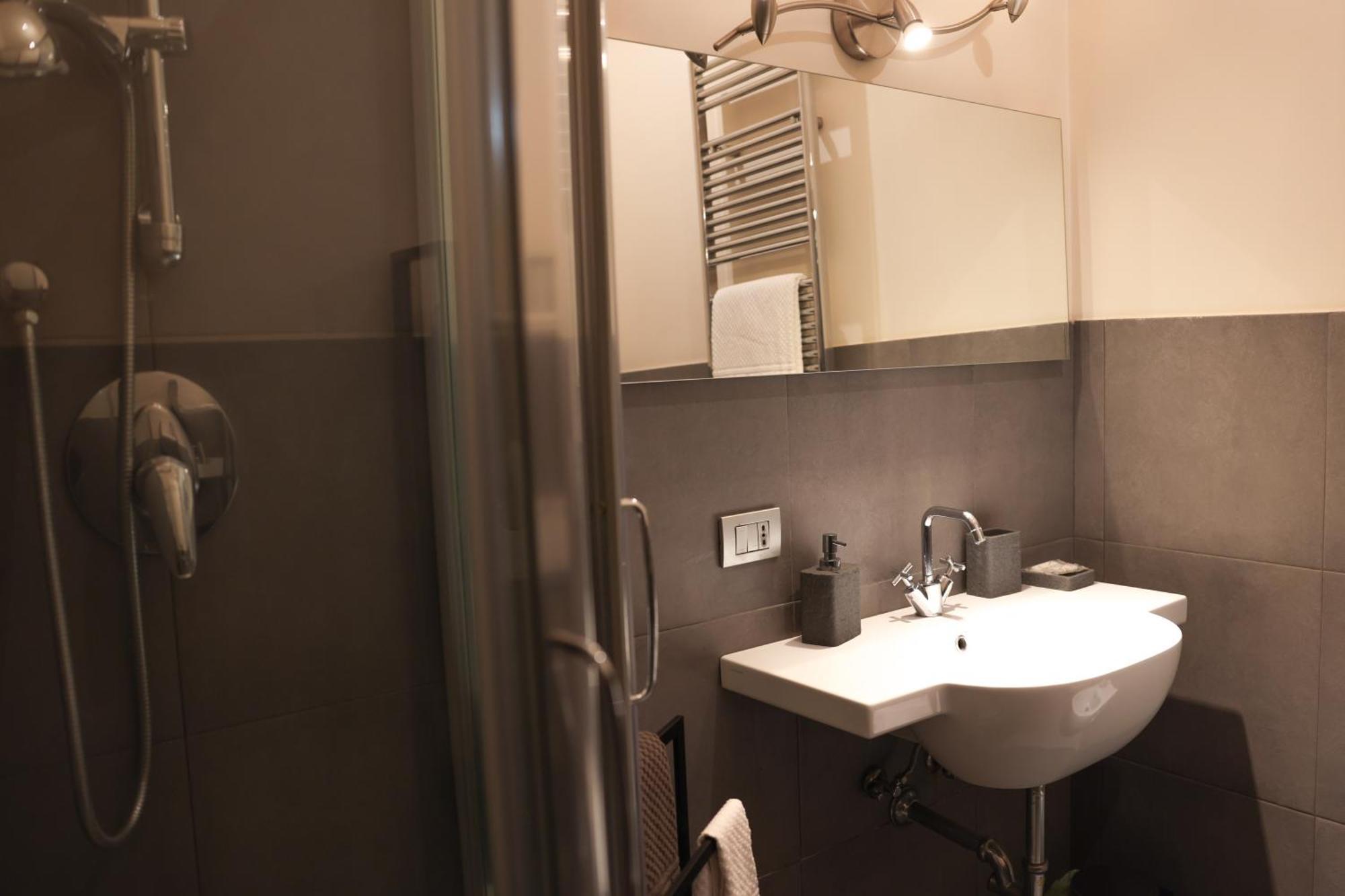Domus Superior Domizio - Pantheon Apartment โรม ภายนอก รูปภาพ