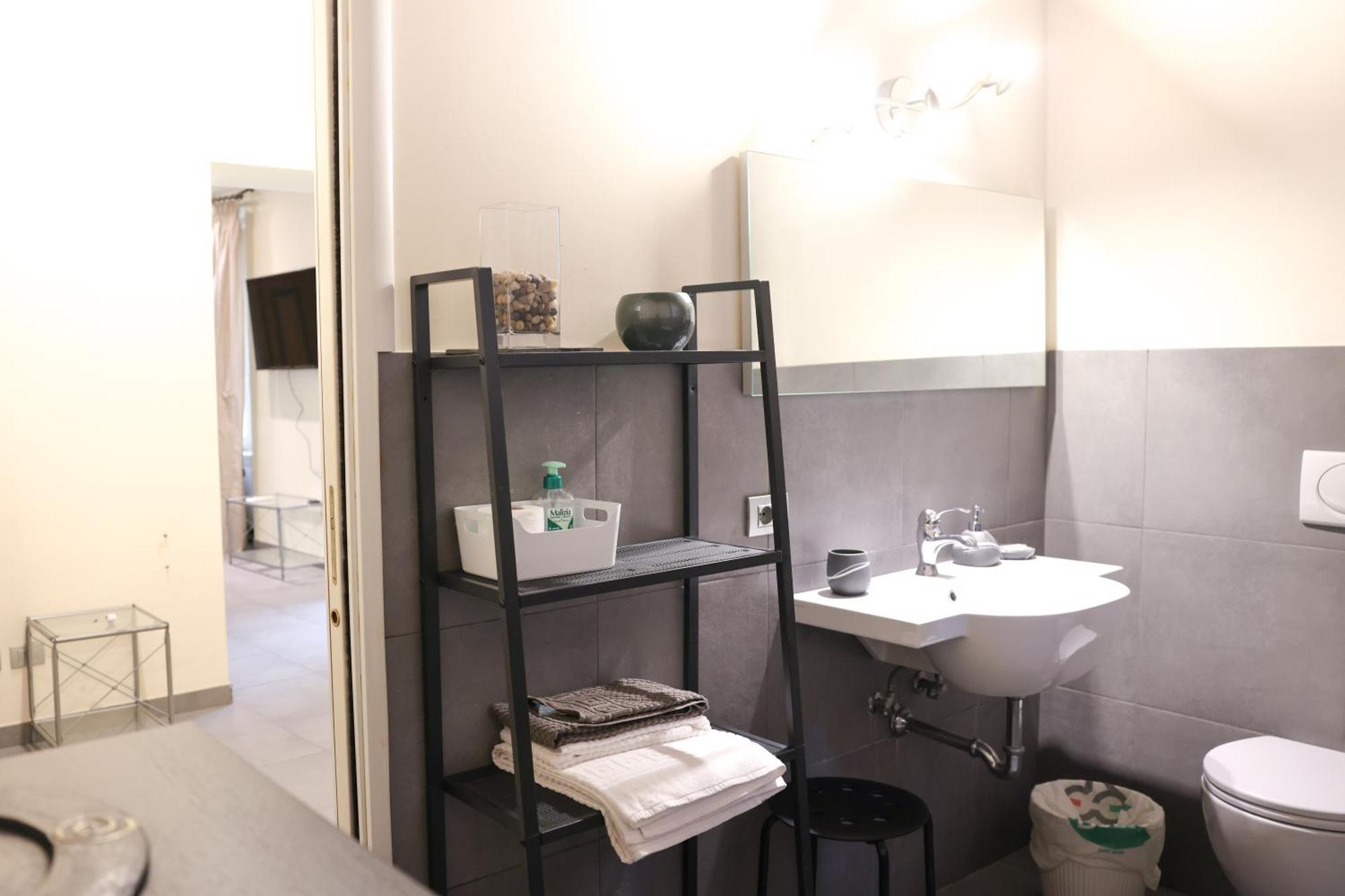 Domus Superior Domizio - Pantheon Apartment โรม ภายนอก รูปภาพ